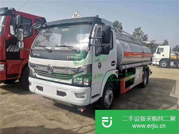 陜西出售二手國六8噸油罐車包上戶可分期