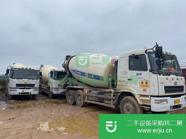 湖南出售二手15年國四華菱大12方攪拌車