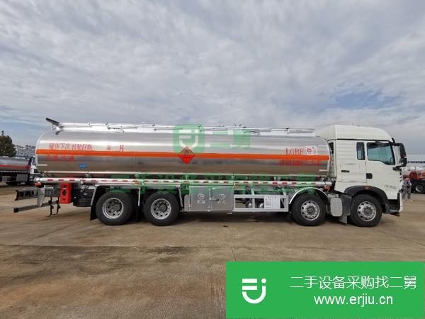 山東出售二手重汽豪沃25噸油罐車手續(xù)齊全