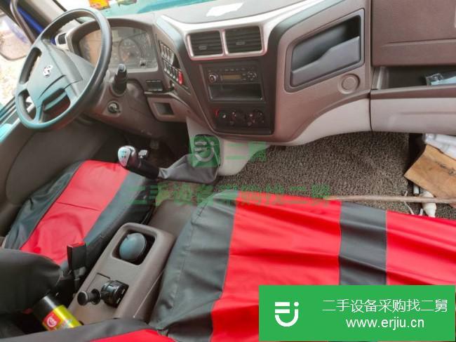 江西出售二手東風柳汽160馬力廂式貨車