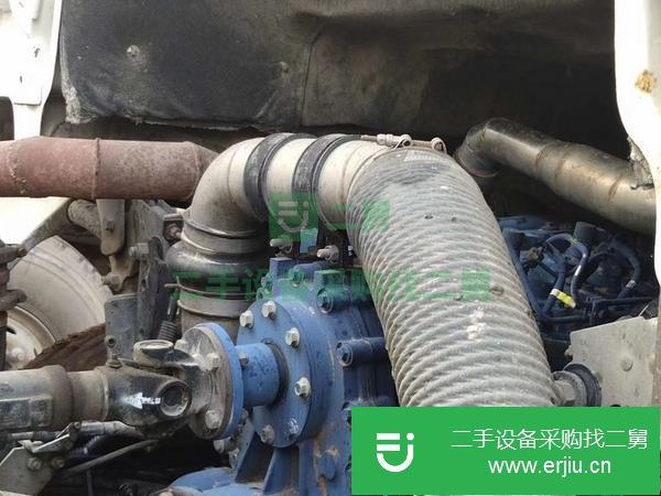 安徽出售二手16年德龍輕量化大10方攪拌車，中聯上裝