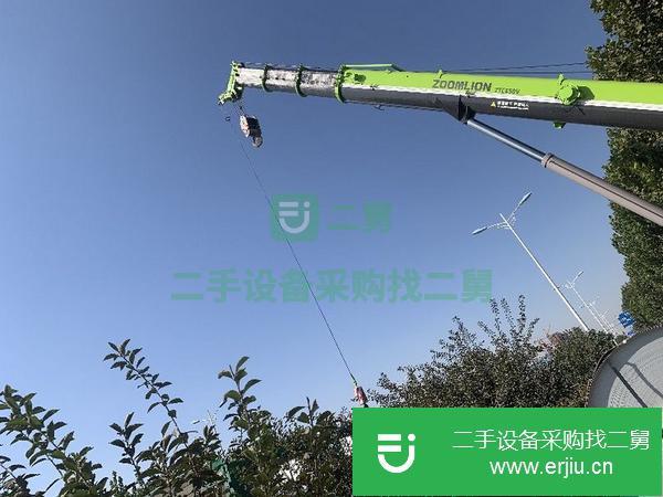 福建出售二手17年中聯55噸汽車吊，工作2000小時，行駛8000公里