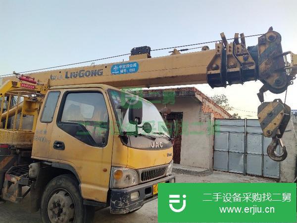 安徽出售二手柳安徽出售二手柳工8噸4節臂汽車吊包提檔8噸4節臂汽車吊