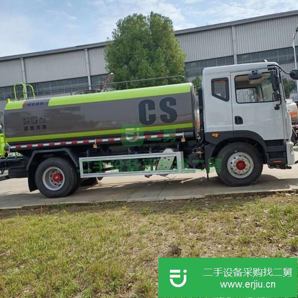 重慶出售二手東風(fēng)15方灑水車玉柴200馬力4500mm軸距8檔變速箱