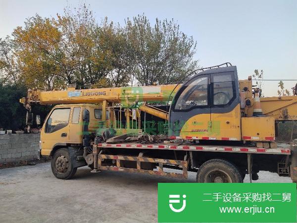 安徽出售二手柳安徽出售二手柳工8噸4節臂汽車吊包提檔8噸4節臂汽車吊