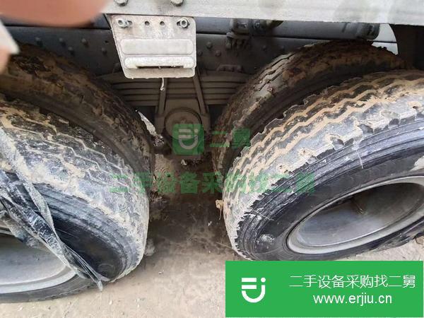 安徽出售二手16年德龍輕量化大10方攪拌車，中聯上裝