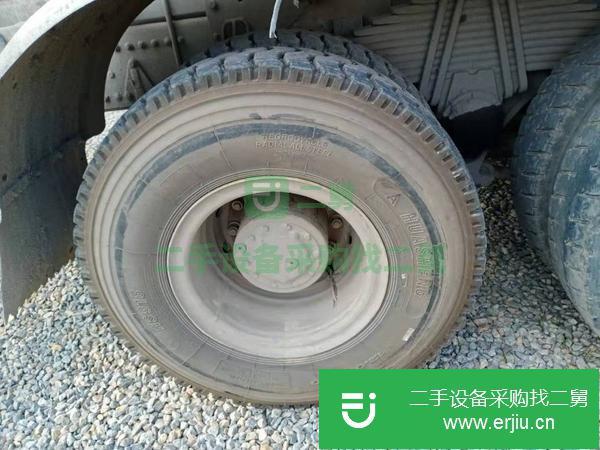 山東出售18年豪沃后八輪攪拌車 國五 大12方 380 馬力