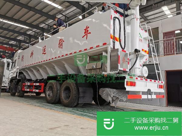廣西出售二手東風(fēng)天龍前四后八40方散裝飼料運(yùn)輸車(chē)