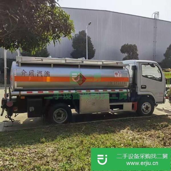 廣東出售二手東風多利卡5噸油罐車