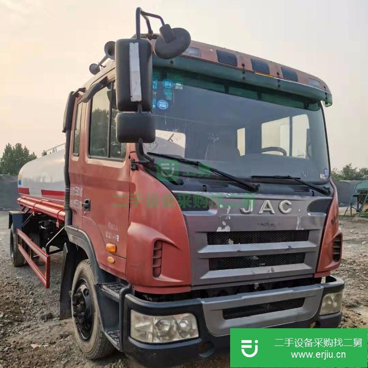 山東出售二手東風多利卡5噸灑水車