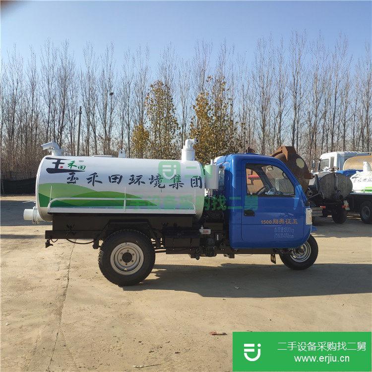山東出售二手東風18馬力小型吸糞車
