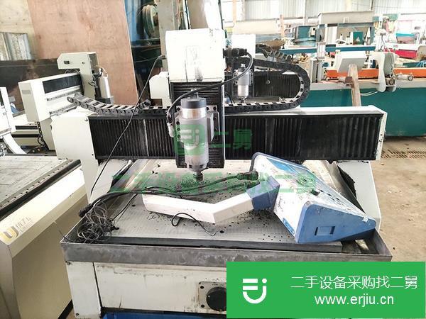上海出售二手啄木鳥6590小型數控雕刻機