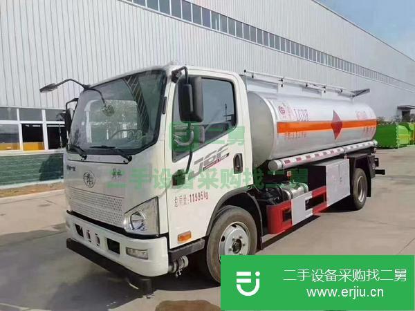 湖北出售二手國六解放8噸油罐車