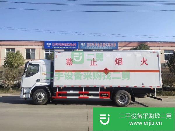 河北出售二手國(guó)五柳汽煙花炮竹危險(xiǎn)運(yùn)輸車包上戶