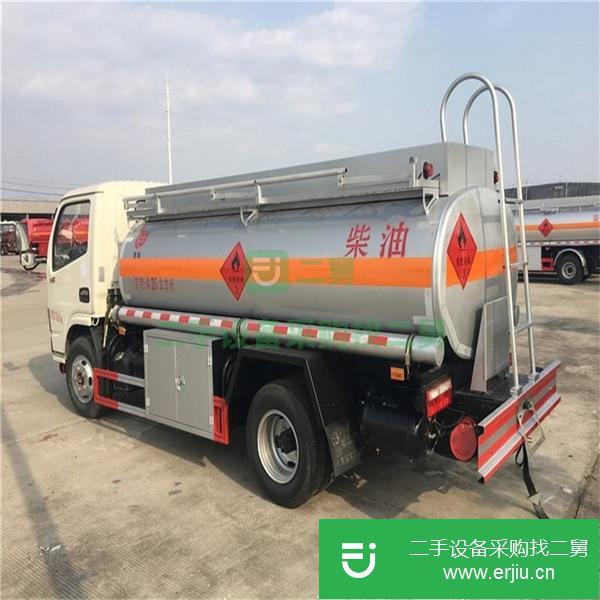 湖北出售二手東風多利卡5噸油罐車帶手續