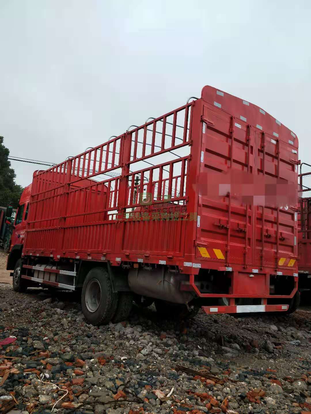 急售一臺(tái)一年的格爾發(fā)貨車，國(guó)五排放量六缸，220馬力