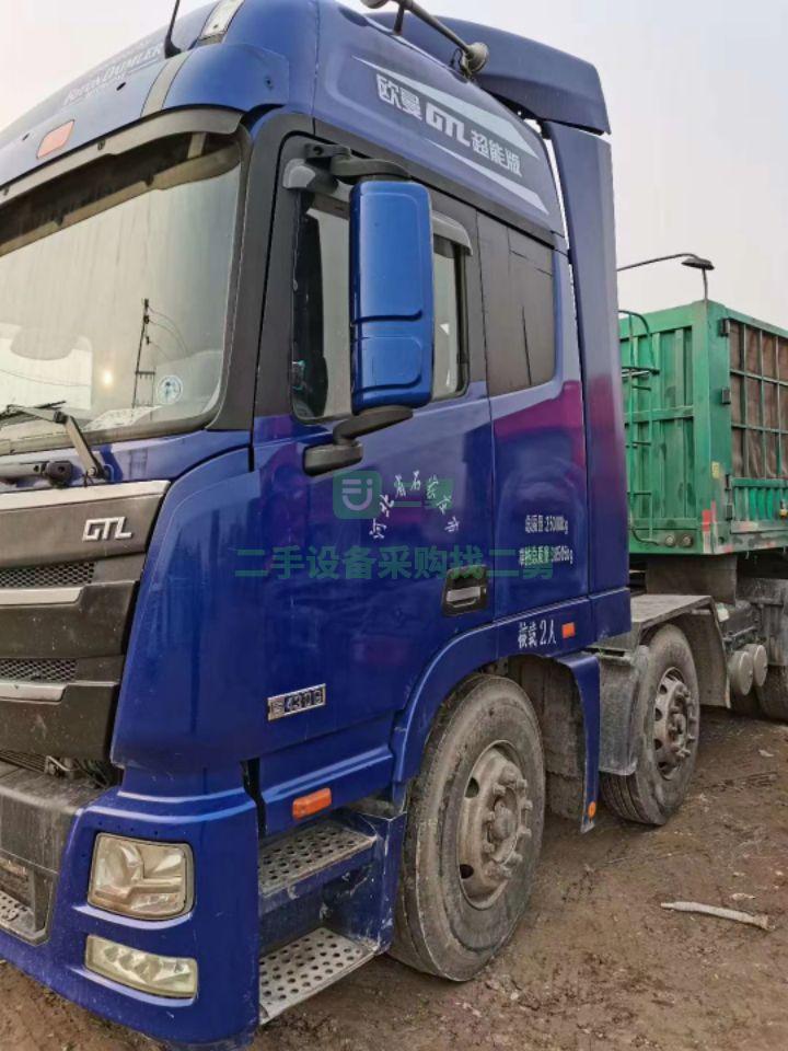 出售三年八個月國五單驅歐曼GTL430馬力牽引車精品車況輪胎九成新