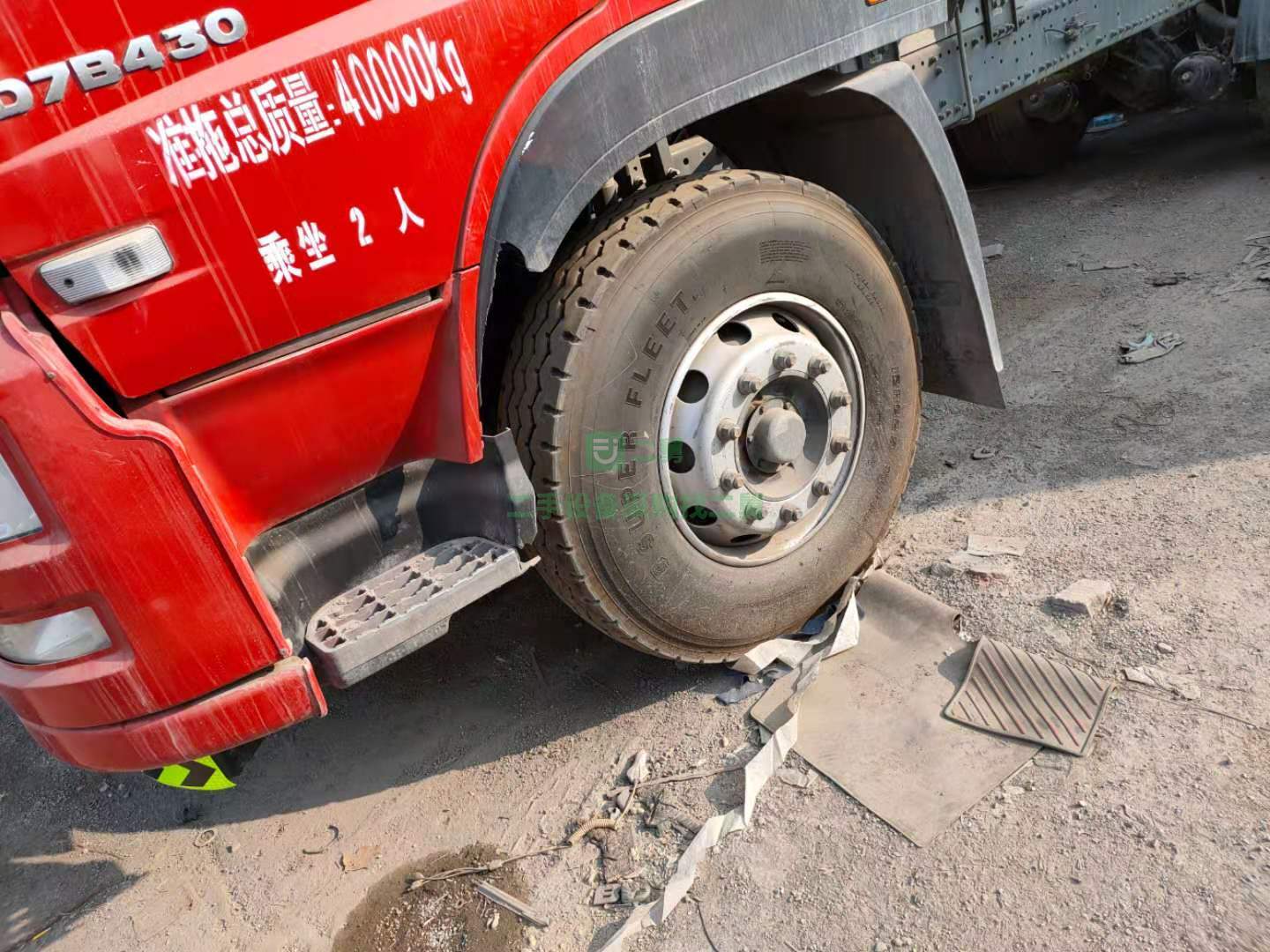 出售17年11月重汽斯太爾燃氣牽引車 430馬力 實表跑了10萬公里 可分期付