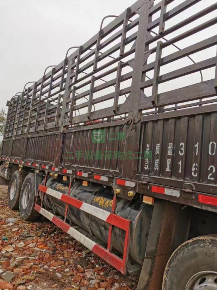 出售二手18年的九成新以上的解放J6P貨車