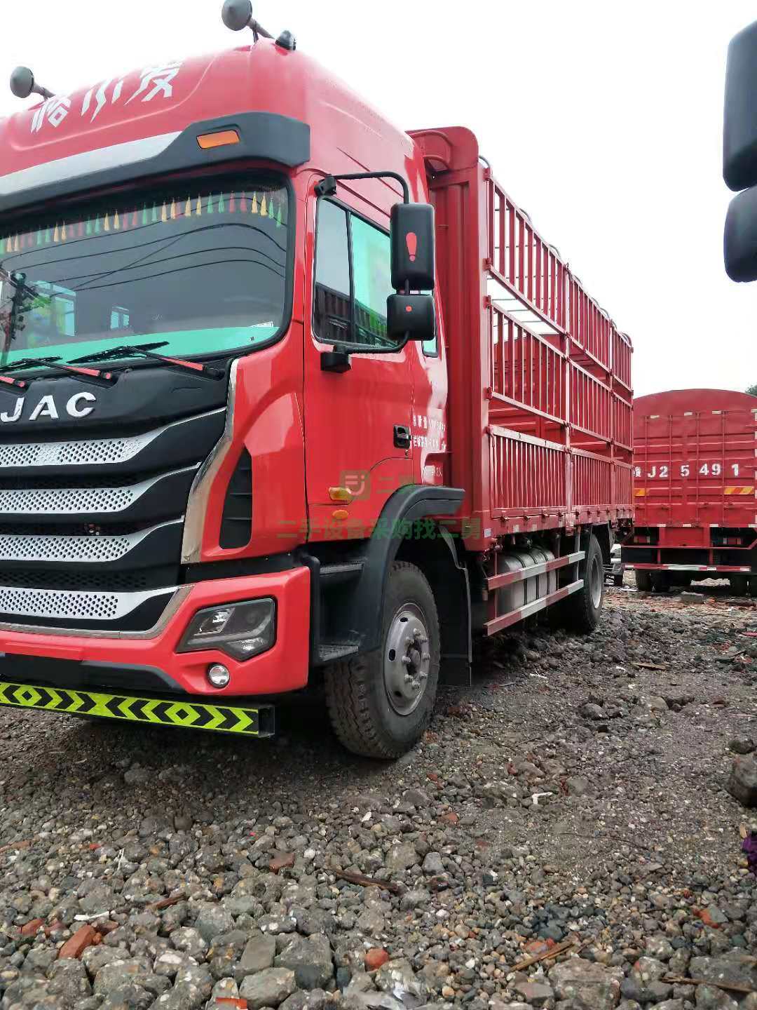 急售一臺(tái)一年的格爾發(fā)貨車，國(guó)五排放量六缸，220馬力