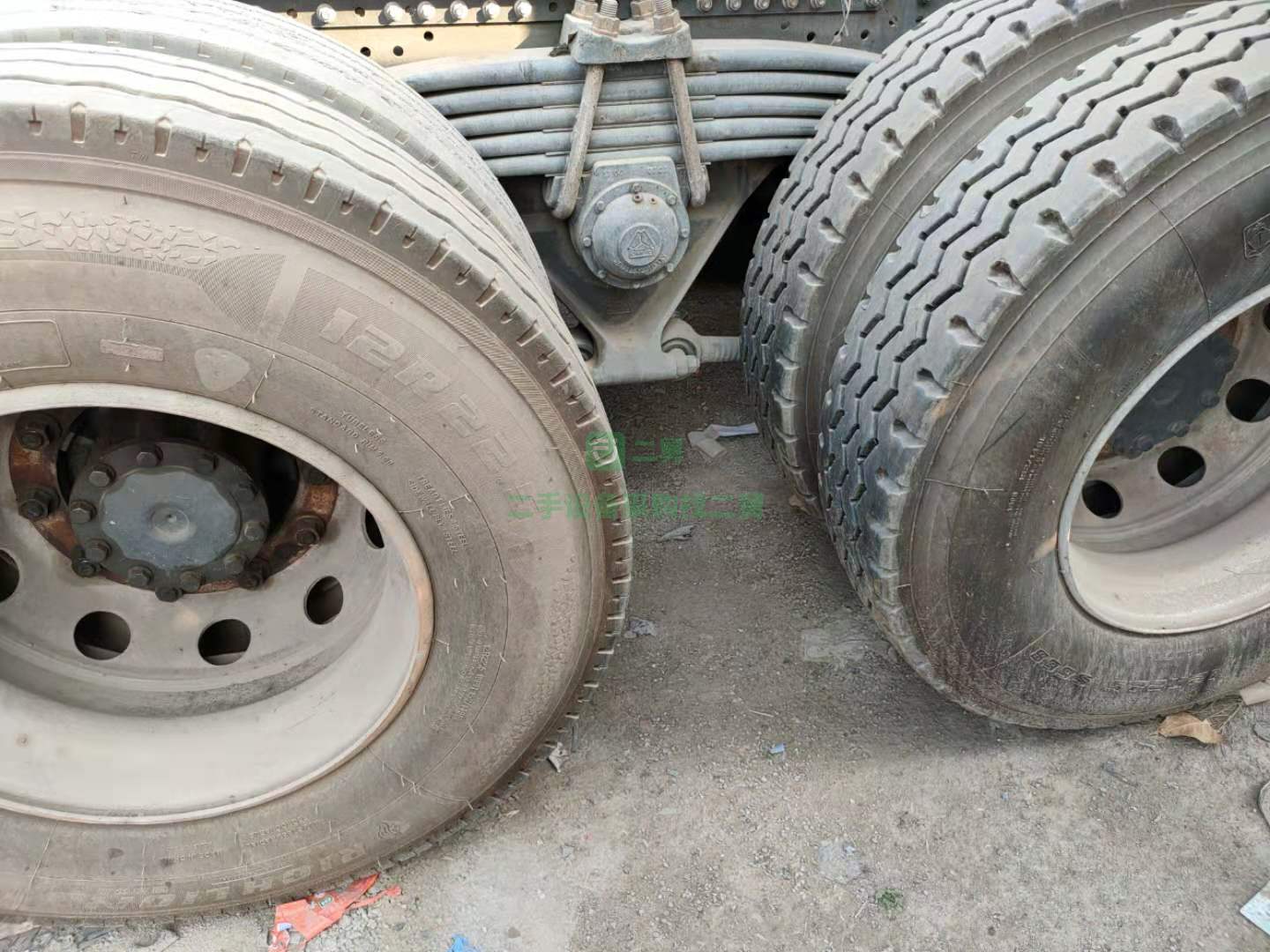 出售17年11月重汽斯太爾燃氣牽引車 430馬力 實表跑了10萬公里 可分期付