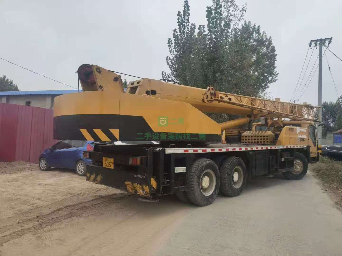 出售一臺10年徐工20G吊車，手續齊全，協議過戶