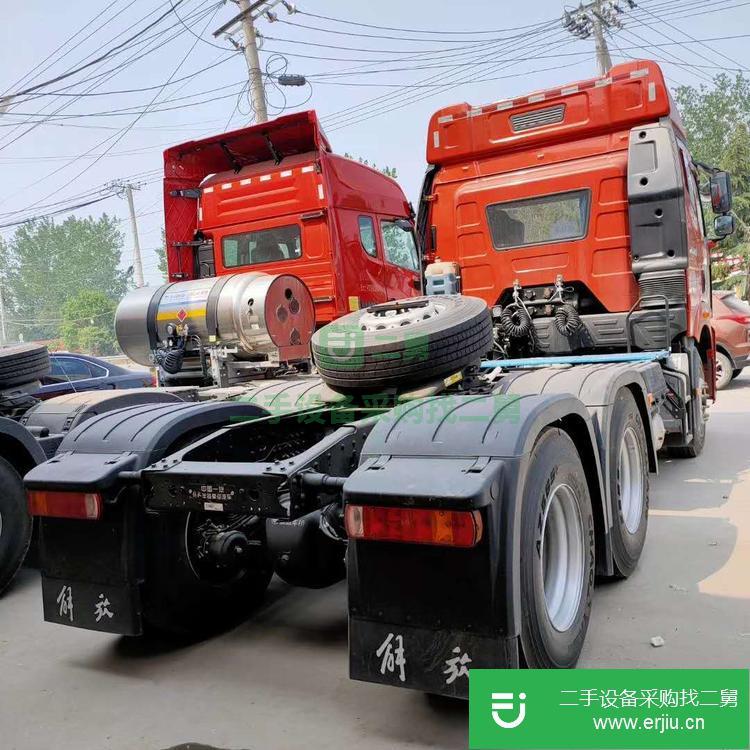 山東出售二手重汽汕德卡牽引車