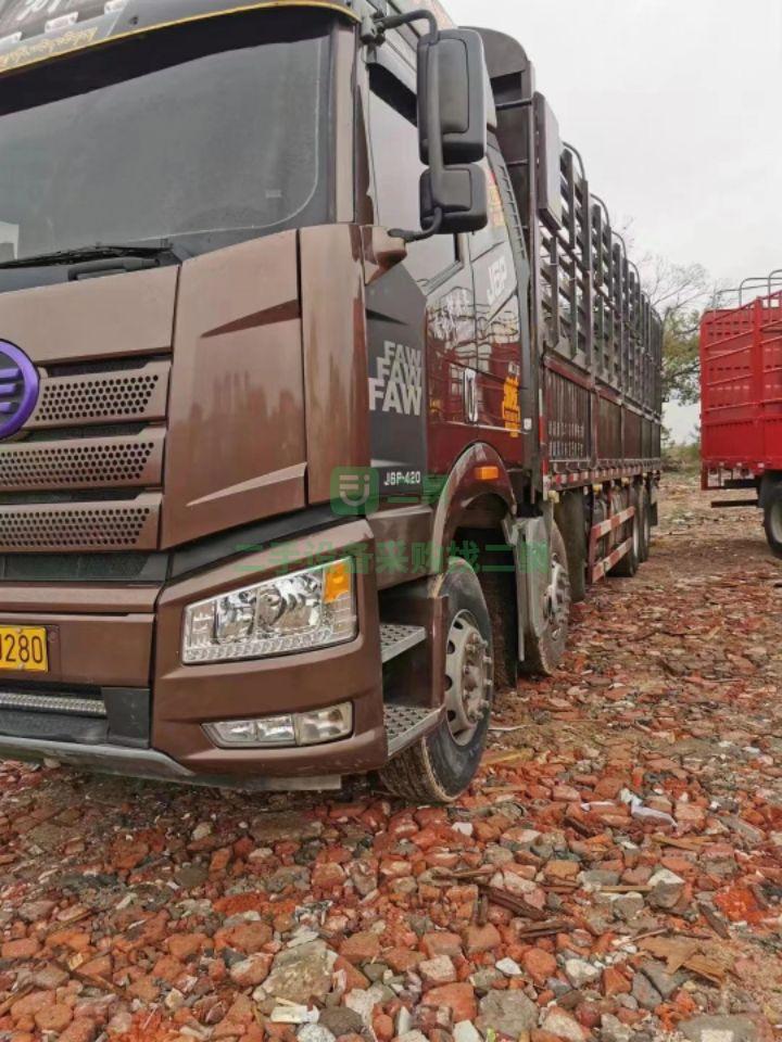 出售二手18年的九成新以上的解放J6P貨車