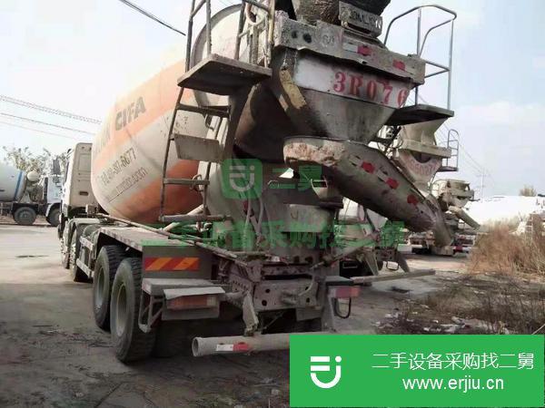 安徽出售二手豪沃18方攪拌車,國四排放中聯上裝