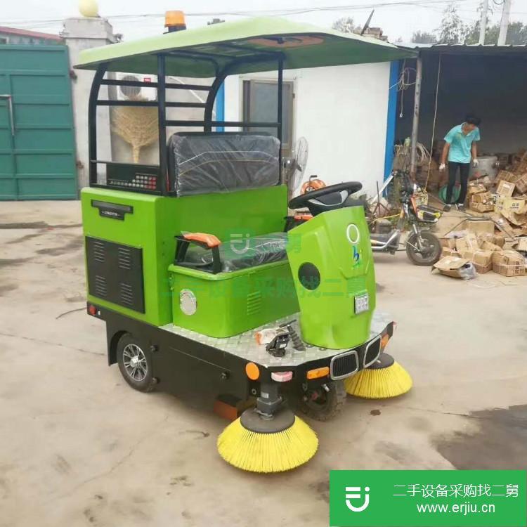 山東出售二手駕駛式掃路車