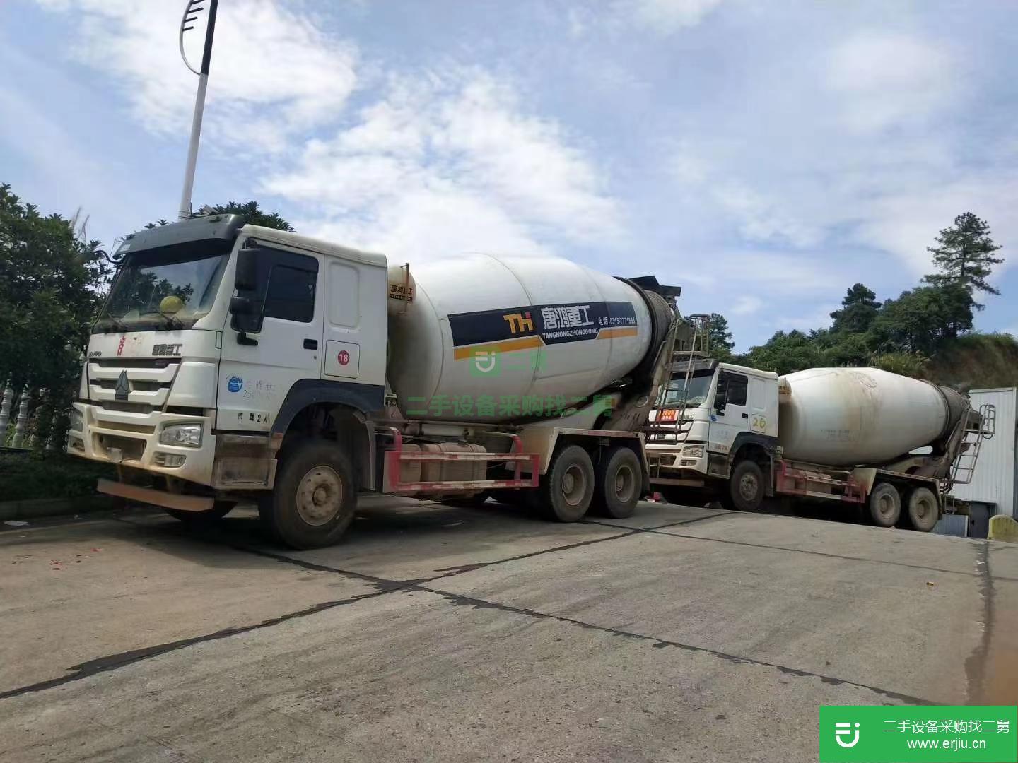 山東出售二手唐鴻重工380馬力攪拌車