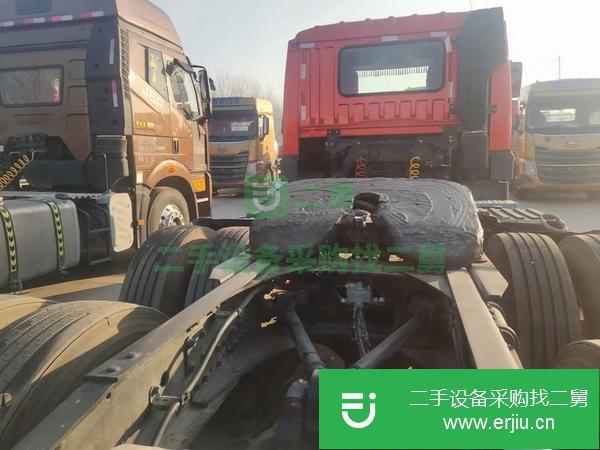 河南出售二手19年解放焊v400馬力國五牽引車