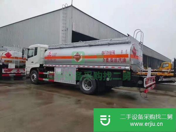 天津出售二手單橋12噸油罐車康機(jī)190