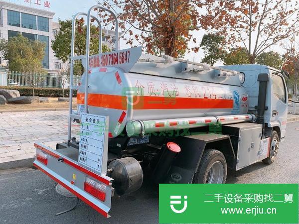 山西出售二手2噸藍牌東風多利卡油罐車