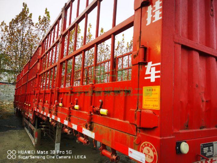 出售19年的13米好地板倉攔九洲半掛車