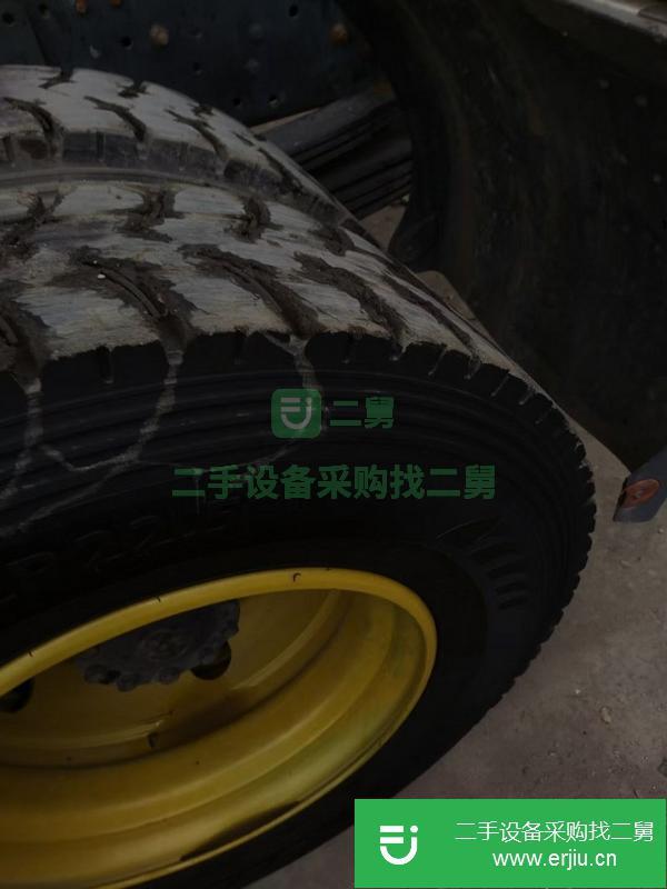 河北出售二手歐曼牽引車(chē)，380馬力輪胎不錯(cuò)原車(chē)原版