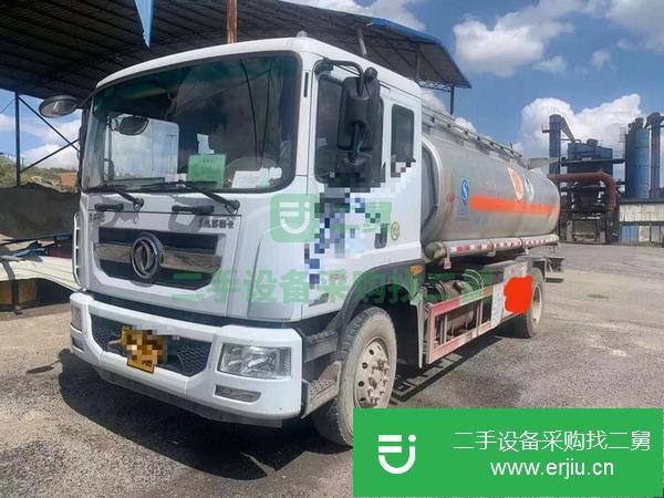 湖北出售二手10噸油罐車康明斯180馬力
