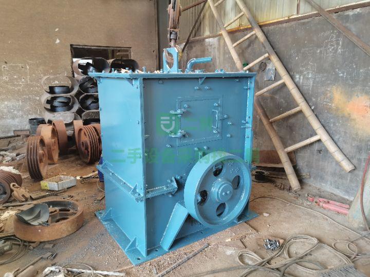 出售二手九成新以上的1000型制砂破碎機(jī)