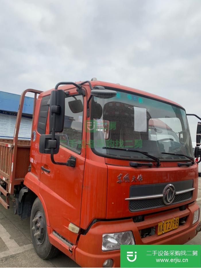 四川出售二手東風(fēng)140馬力貨車