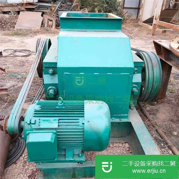 河南出售二手九成新對輥制砂機