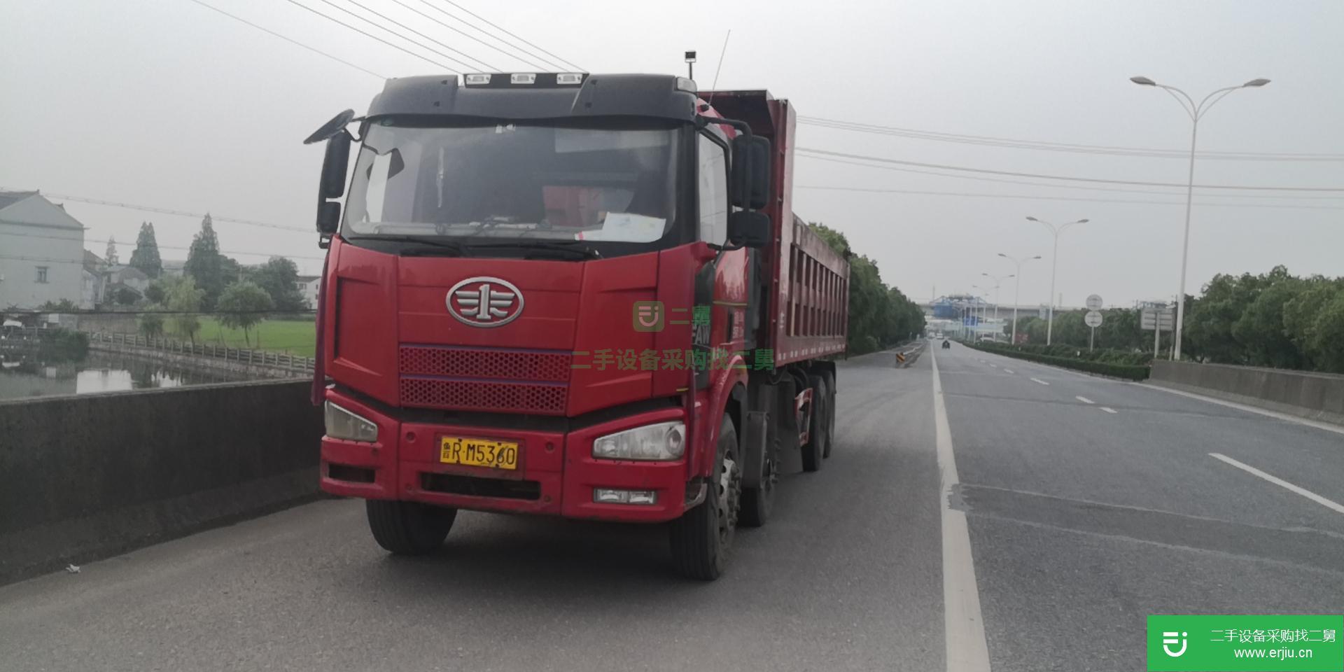 浙江出售二手一汽解放310馬力自卸車