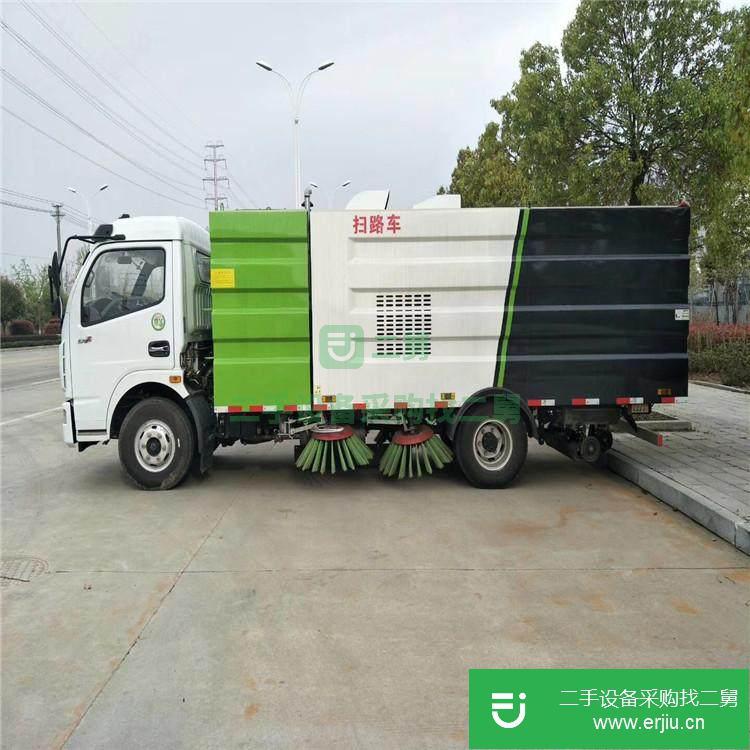 山東出售二手大型掃路車