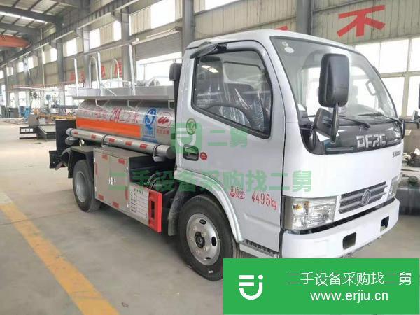 湖北出售二手東風多利卡2噸油罐車包辦上戶手續