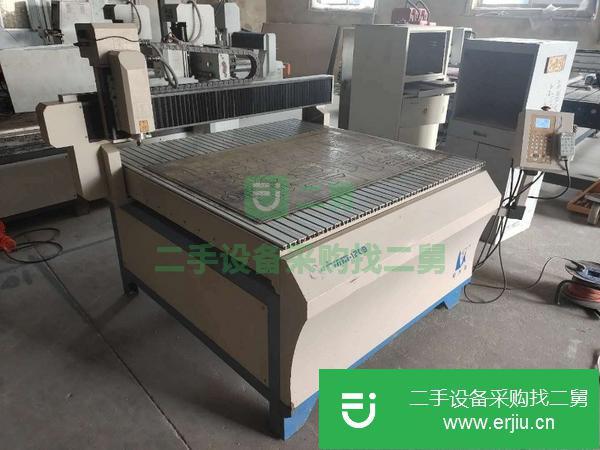 重慶出售二手啄木鳥1208雕刻機