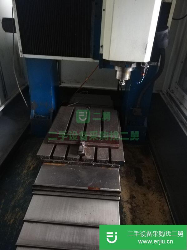 浙江出售二手余姚永銀500雕銑機