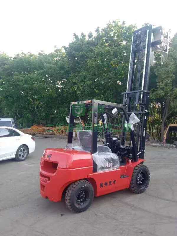 上海出售二手九成新的合力H30H35柴油叉車