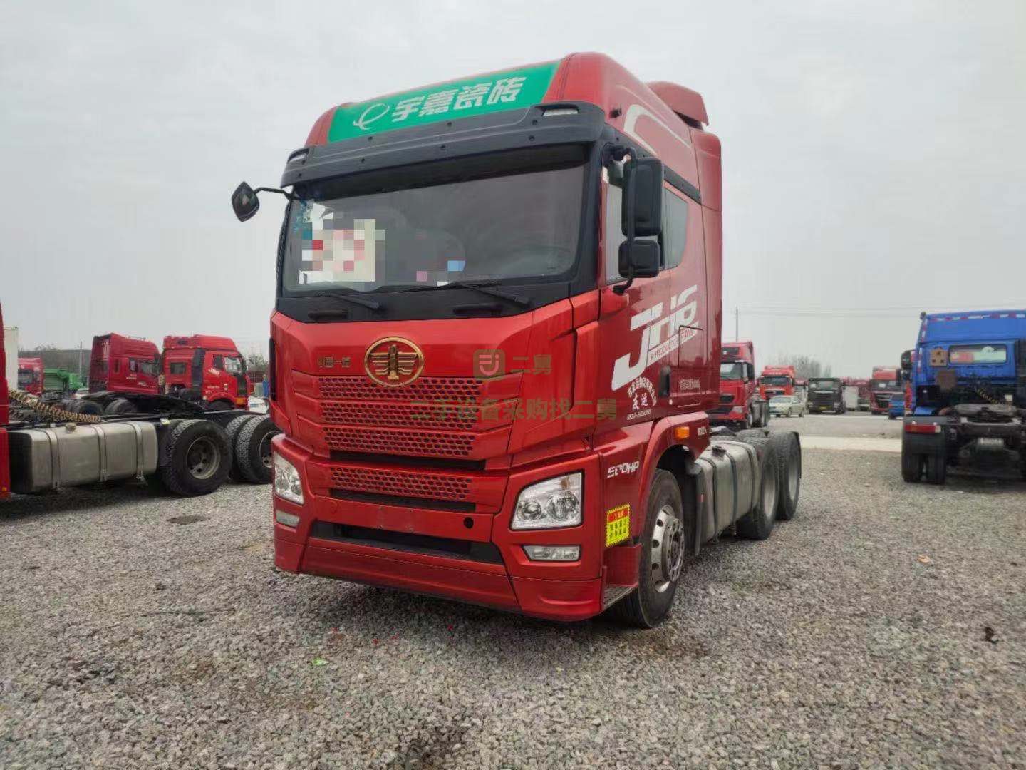 出售一臺18年上戶JH6 牽引車  價格不高