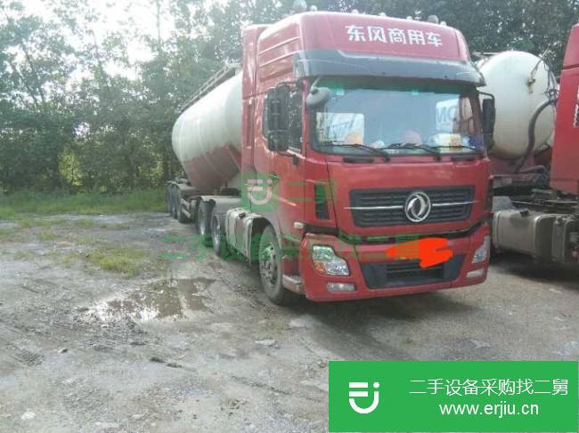 四川出售二手東風天龍散水泥罐420馬力車況精品