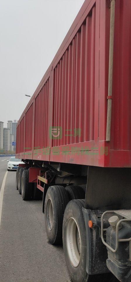 出售19年的龍恩11米1.8米一體側翻半掛車