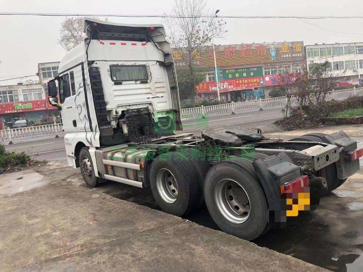 出售汕德卡三年正全保險，540馬力國五排放雙驅牽引車，車況精品